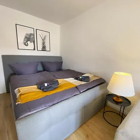 Schoelerberg Apartment Mit Tiefgaragenparkplatz Und Kingsize-Bett Osnabrück Exterior foto