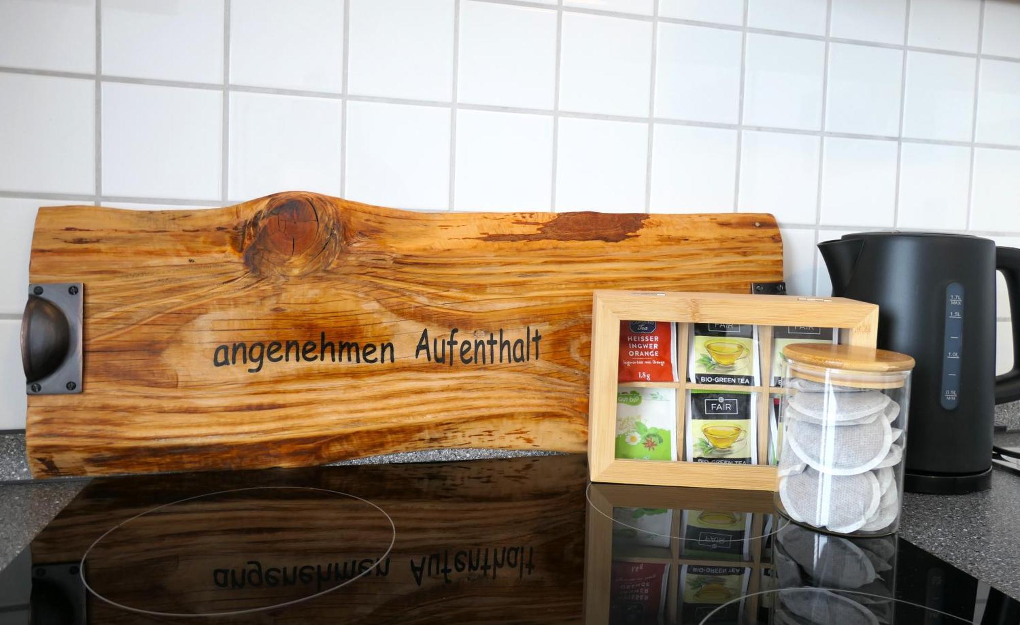 Apartment Schoelerberg Mit Tiefgaragenparkplatz Und Kingsize-bett *
