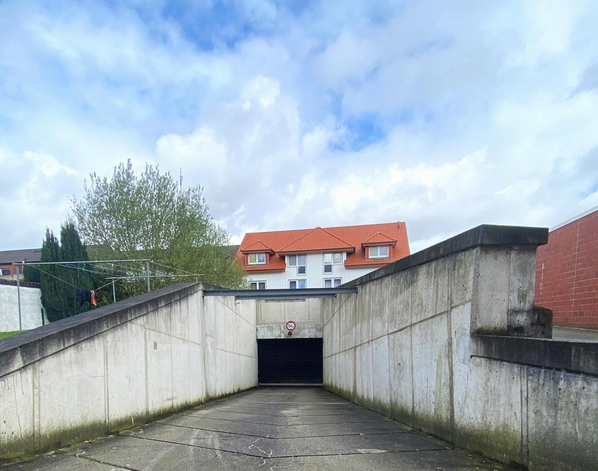 Schoelerberg Mit Tiefgaragenparkplatz Und Kingsize-bett Apartment Osnabrück